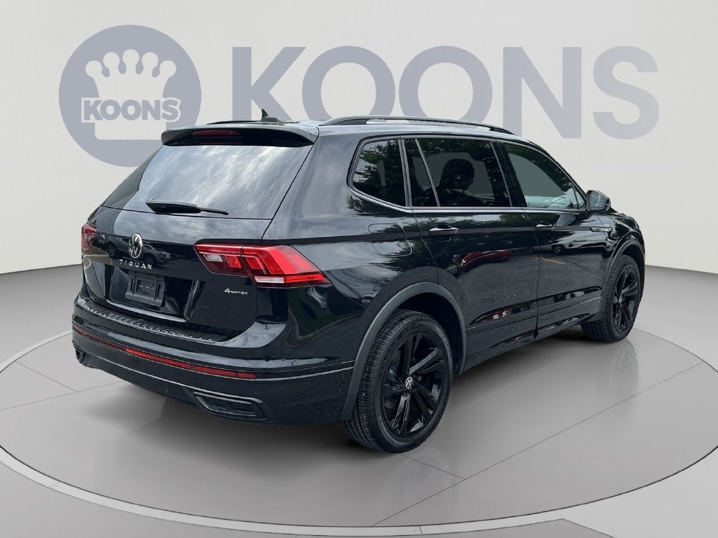 2023 Volkswagen Tiguan SE R-Line Black
