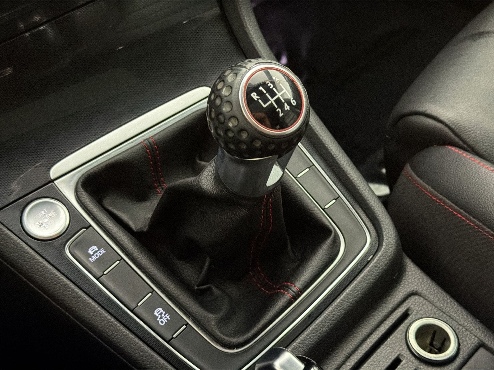 2017 Volkswagen Golf GTI S