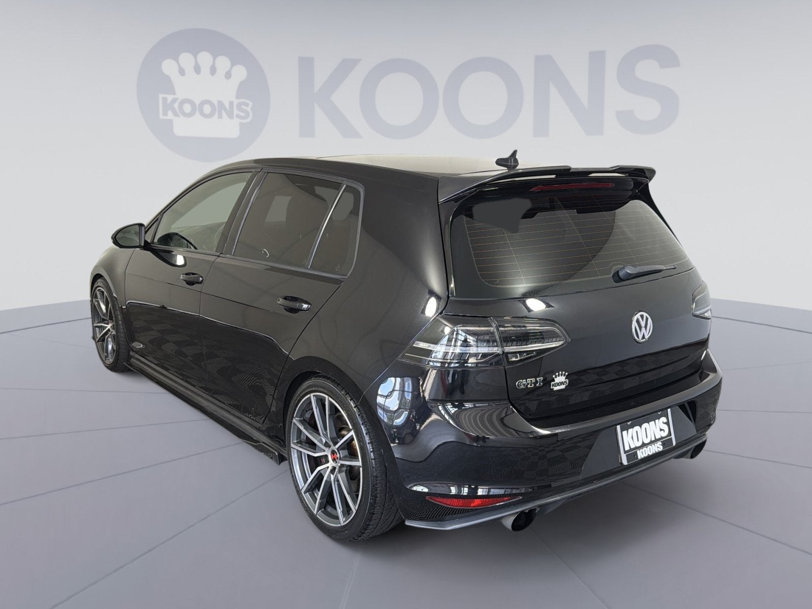 2017 Volkswagen Golf GTI S
