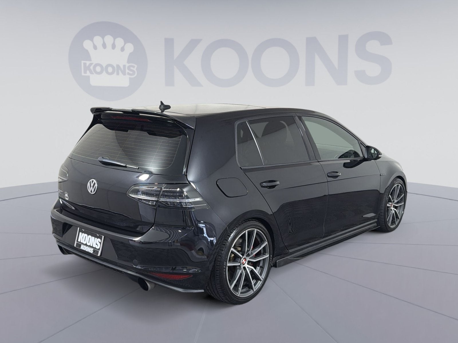2017 Volkswagen Golf GTI S