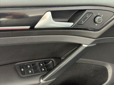 2017 Volkswagen Golf GTI S