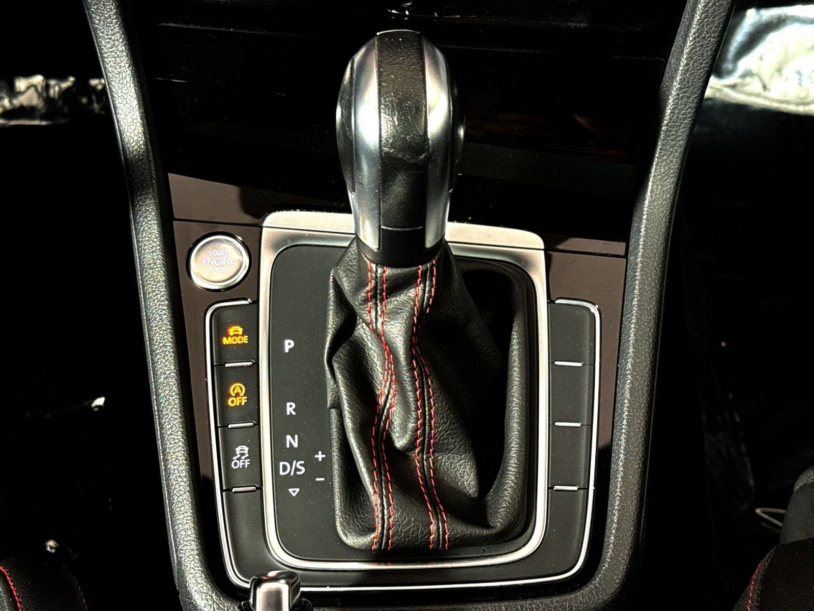 2021 Volkswagen Golf GTI S