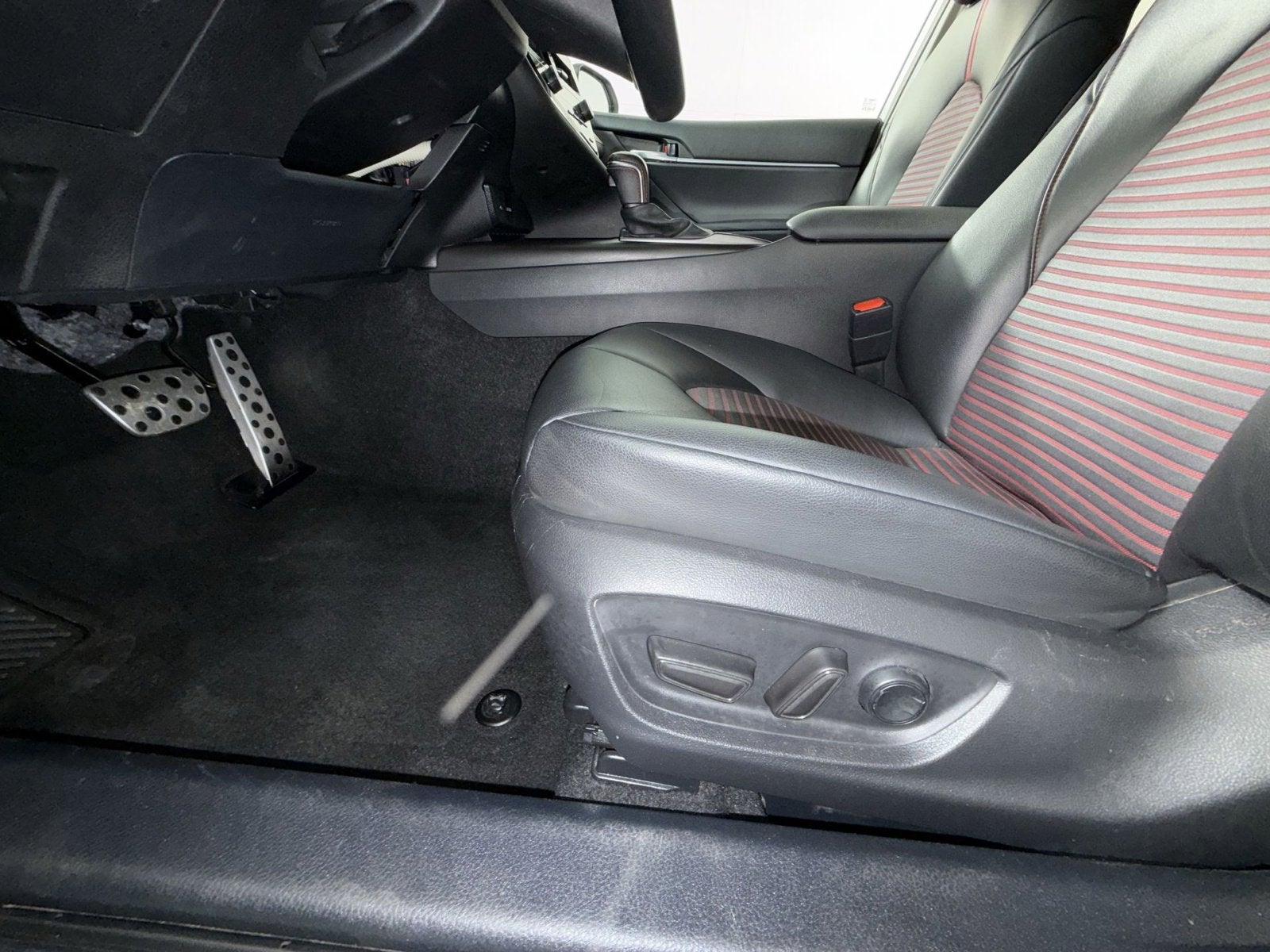 2021 Toyota Camry XSE V6