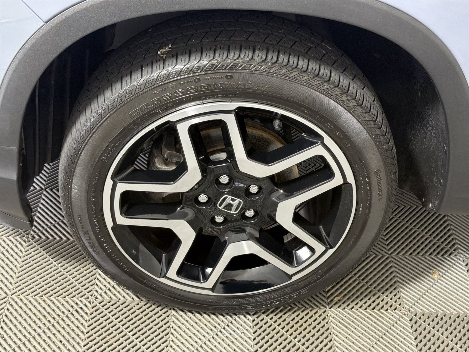 2023 Honda Passport Elite