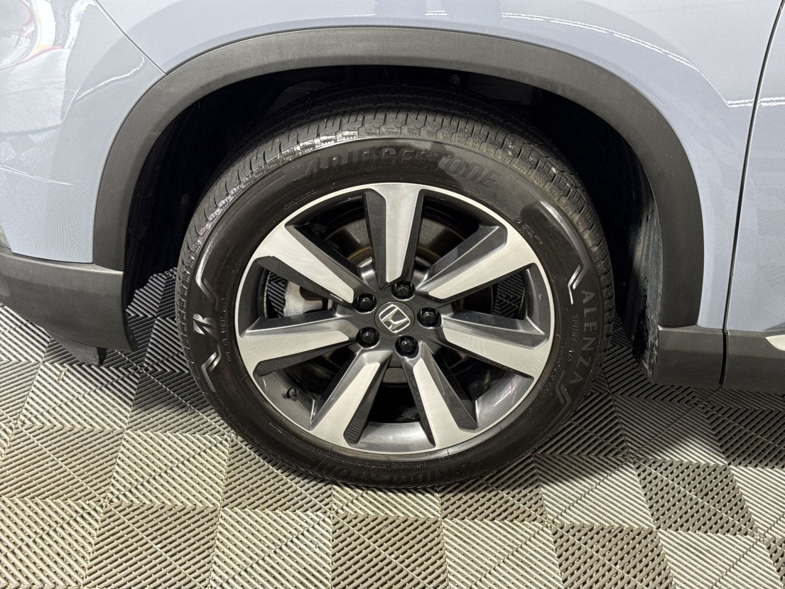 2023 Honda Pilot Touring