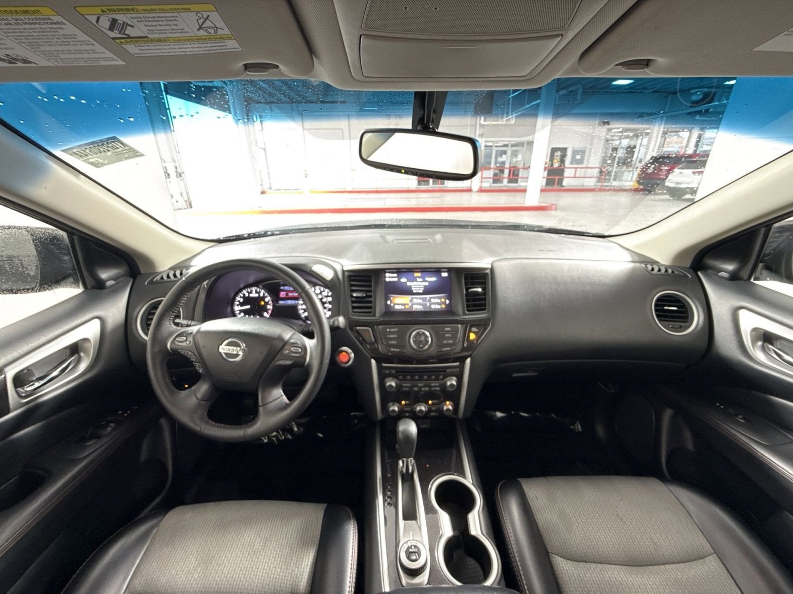 2020 Nissan Pathfinder SV