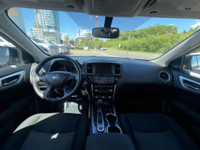2017 Nissan Pathfinder SV