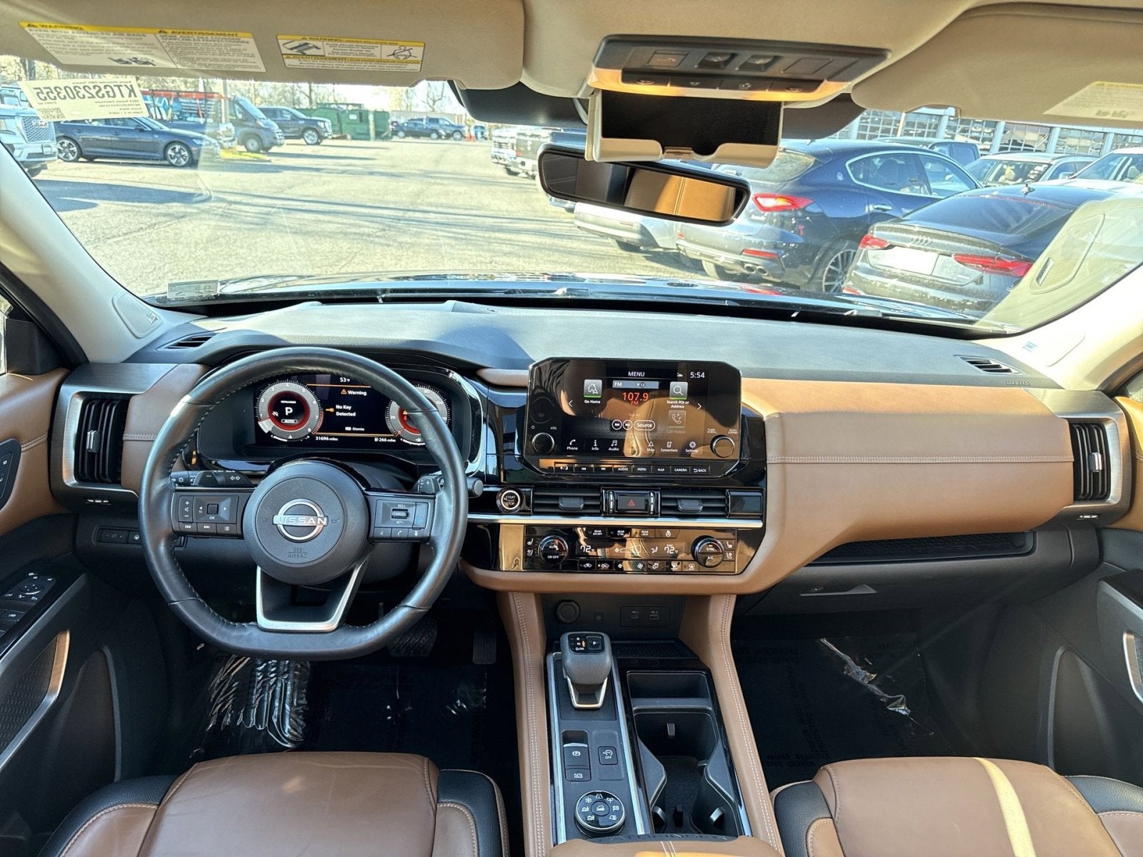 2023 Nissan Pathfinder Platinum