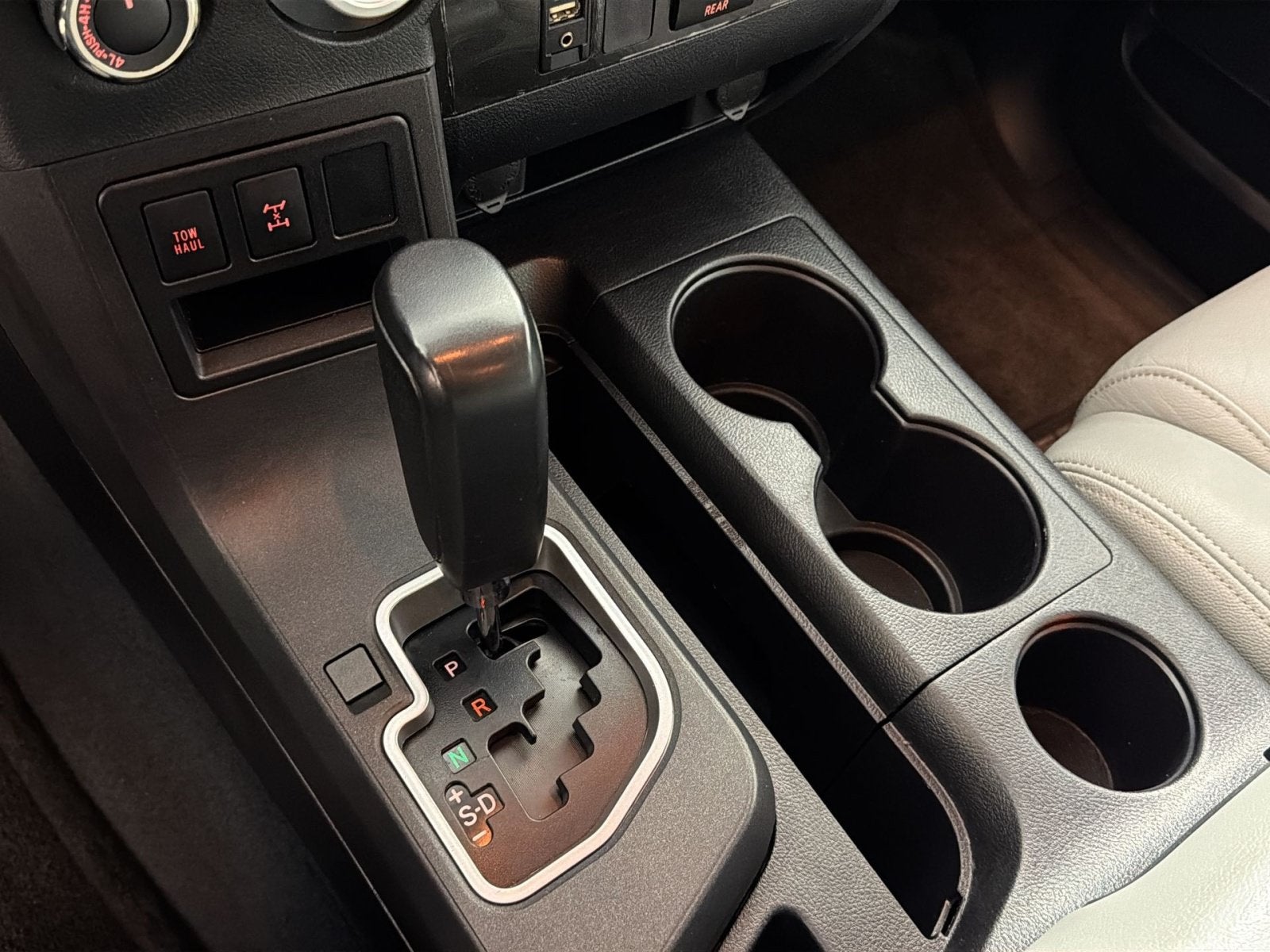 2019 Toyota Sequoia SR5