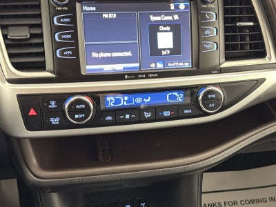 2017 Toyota Highlander LE