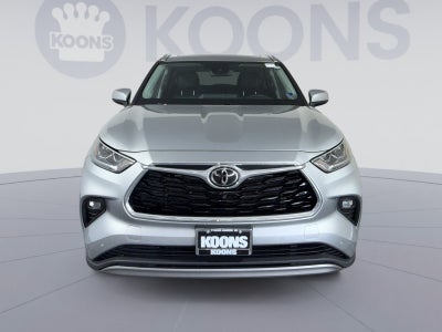 2022 Toyota Highlander Platinum
