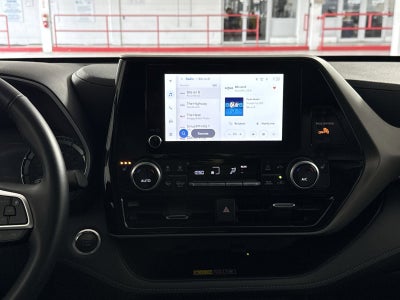 2025 Toyota Highlander LE