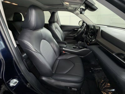 2025 Toyota Highlander LE