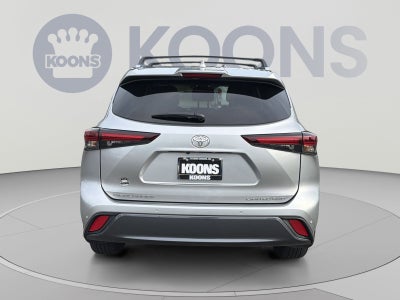 2024 Toyota Highlander LE