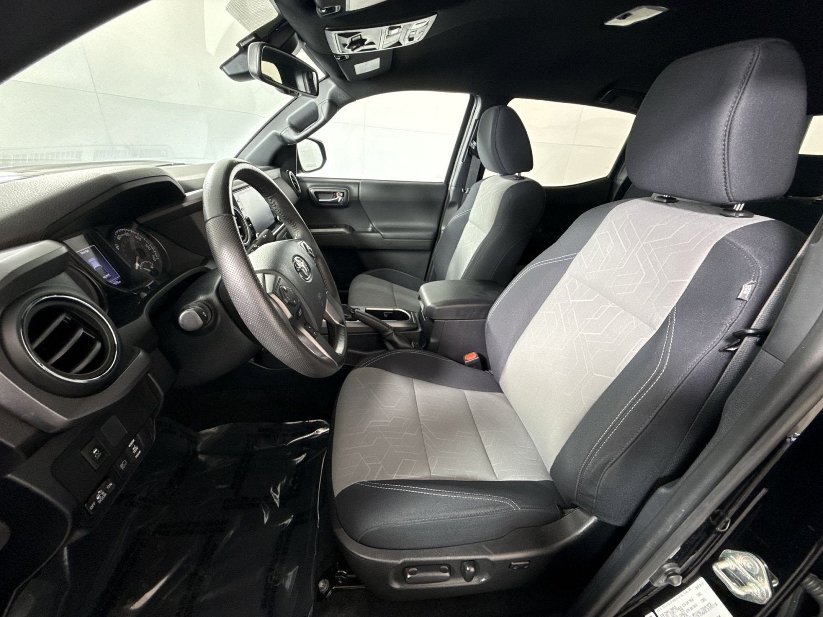 2020 Toyota Tacoma 4WD SR5