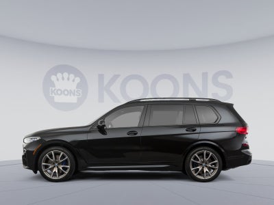 2022 BMW X7 M50i