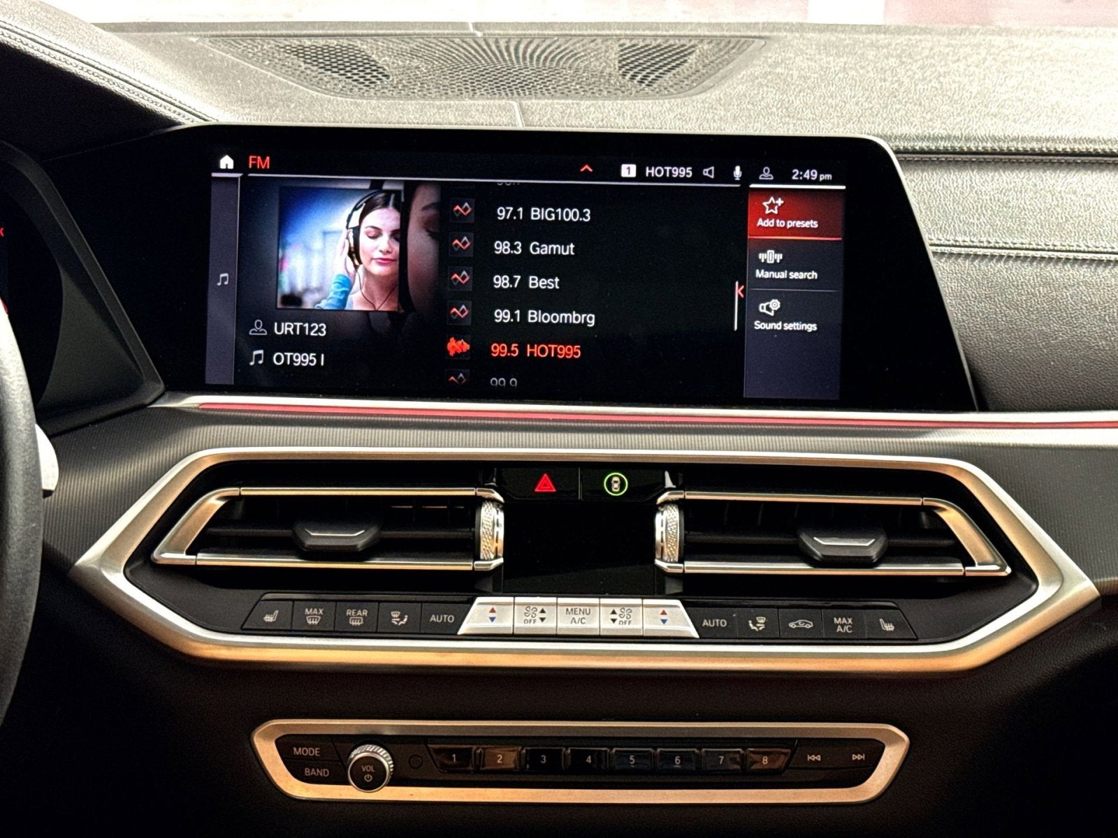 2023 BMW X6 xDrive40i