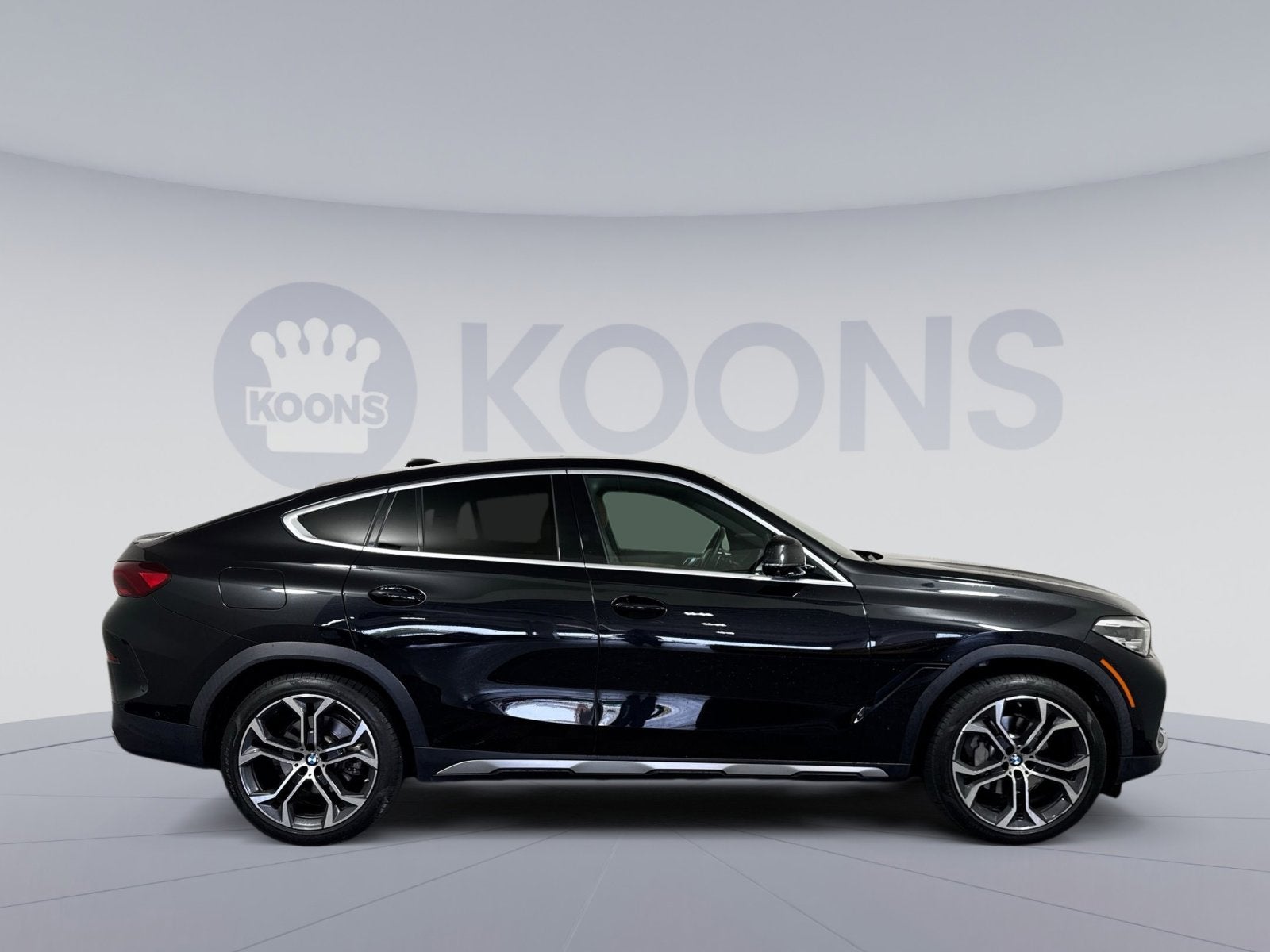 2023 BMW X6 xDrive40i