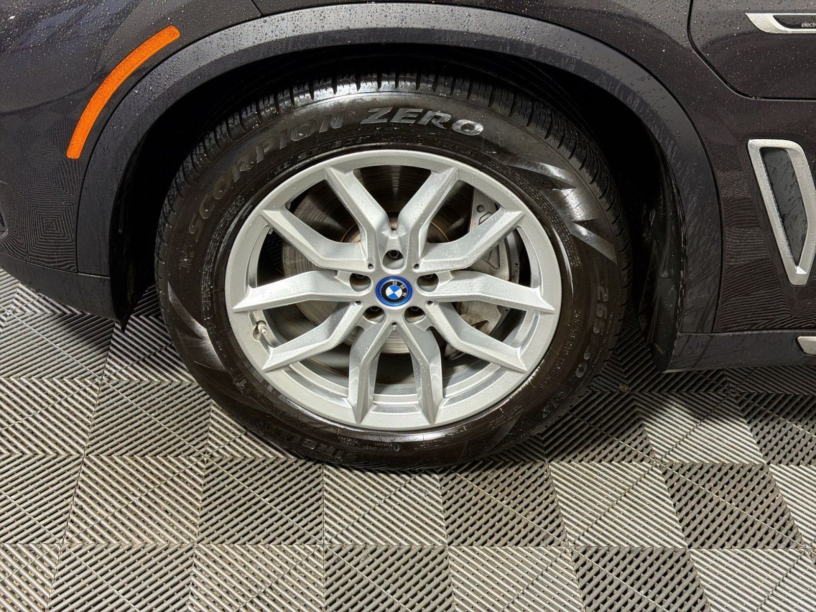 2023 BMW X5 xDrive45e