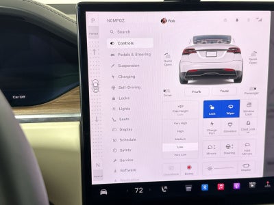 2025 Tesla Model X AWD
