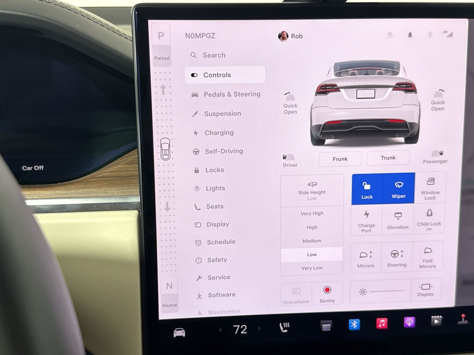 2025 Tesla Model X AWD