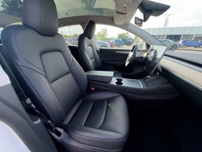2025 Tesla Model Y Long Range