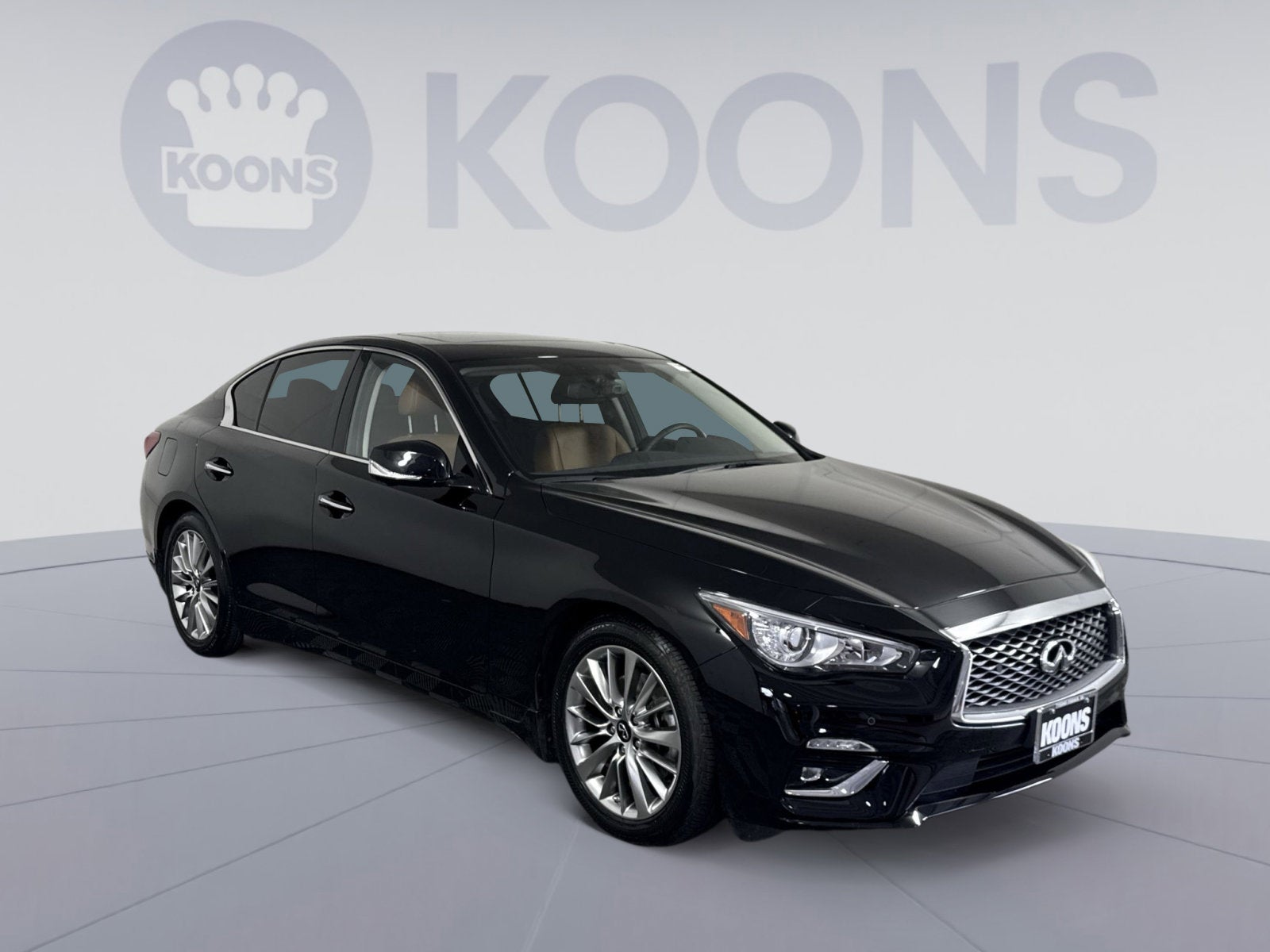 2023 INFINITI Q50 LUXE
