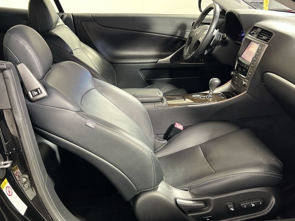 2014 Lexus IS 250C 2dr Conv