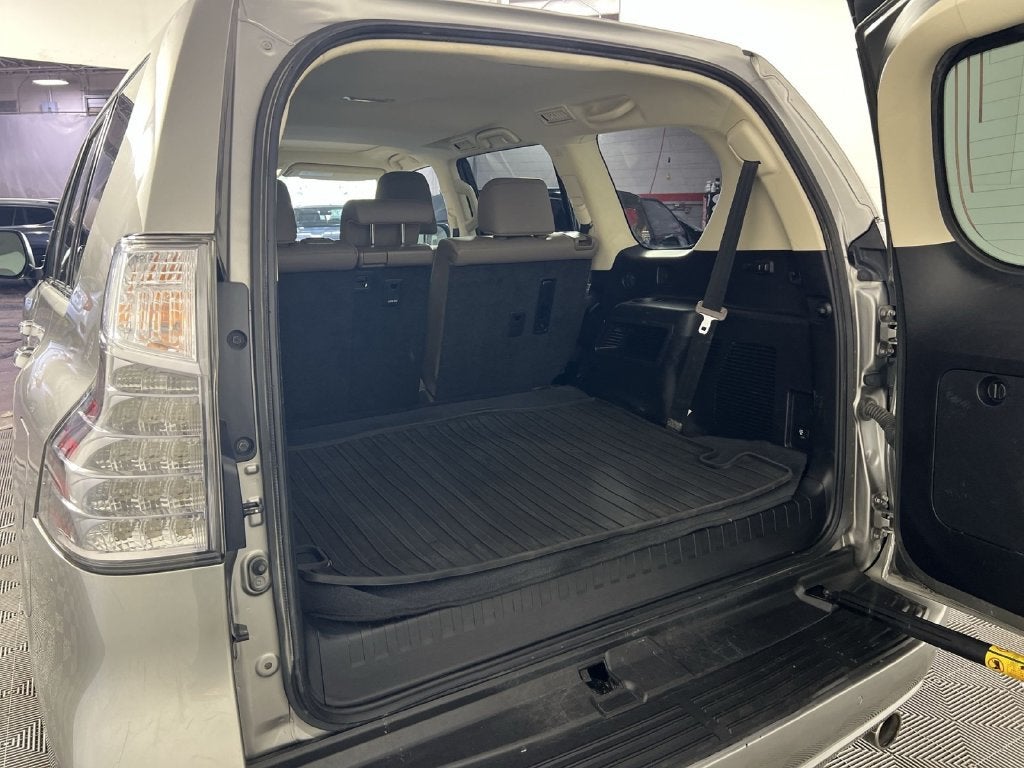 2023 Lexus GX GX 460 Premium