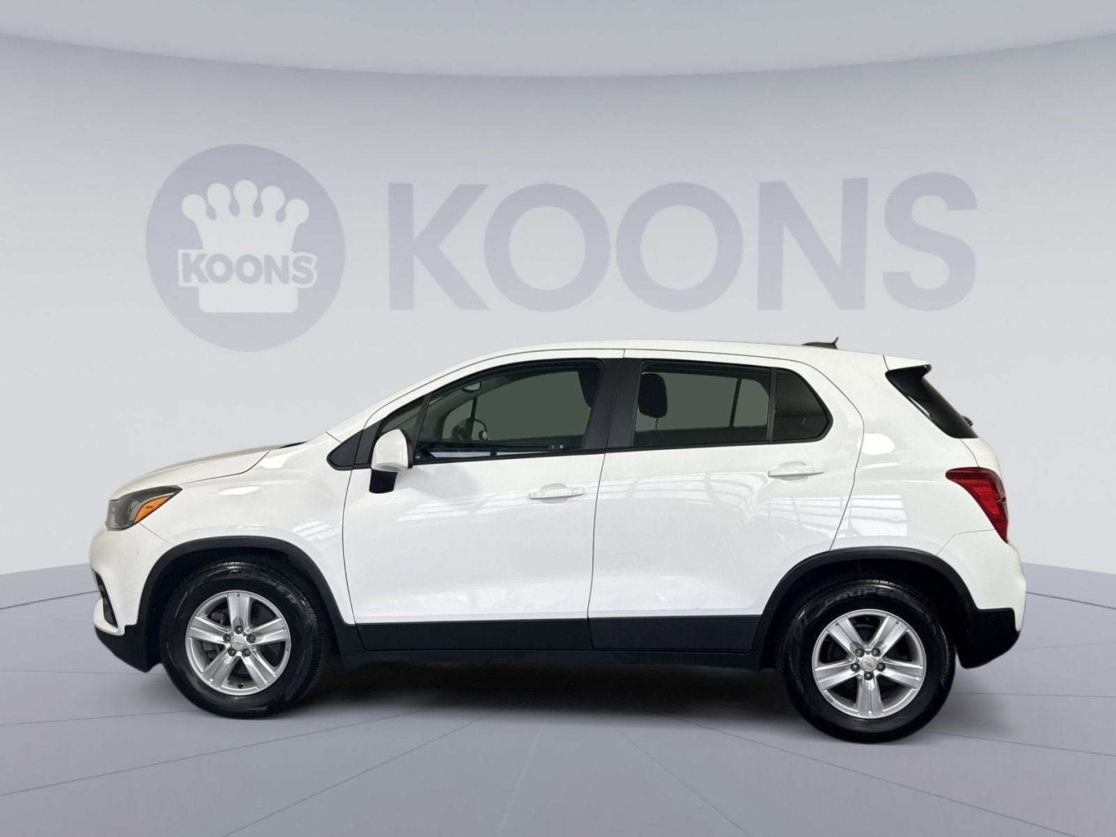 Used 2020 Chevrolet Trax LS with VIN KL7CJKSB7LB060626 for sale in Vienna, VA