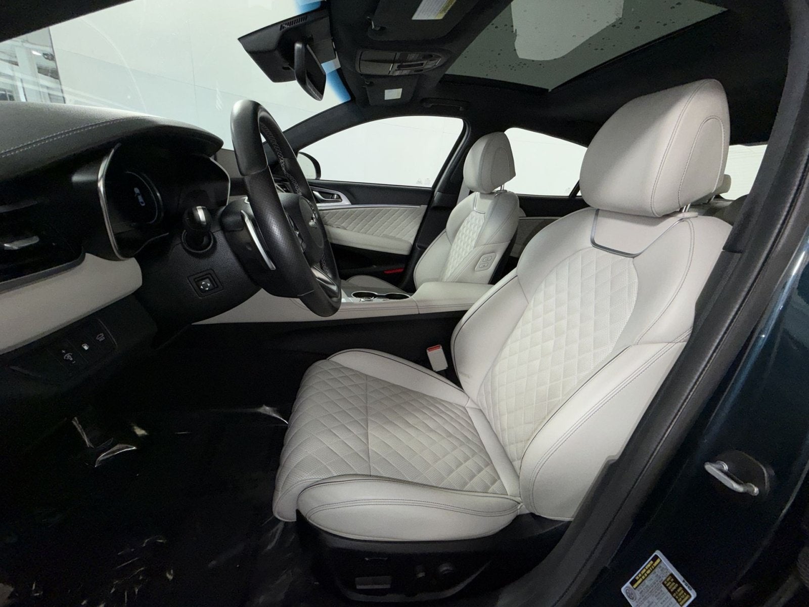 2023 Genesis G70 3.3T