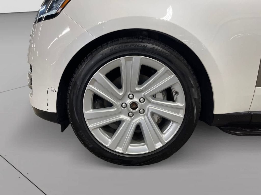 2022 Land Rover Range Rover SE