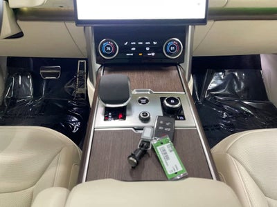 2022 Land Rover Range Rover SE