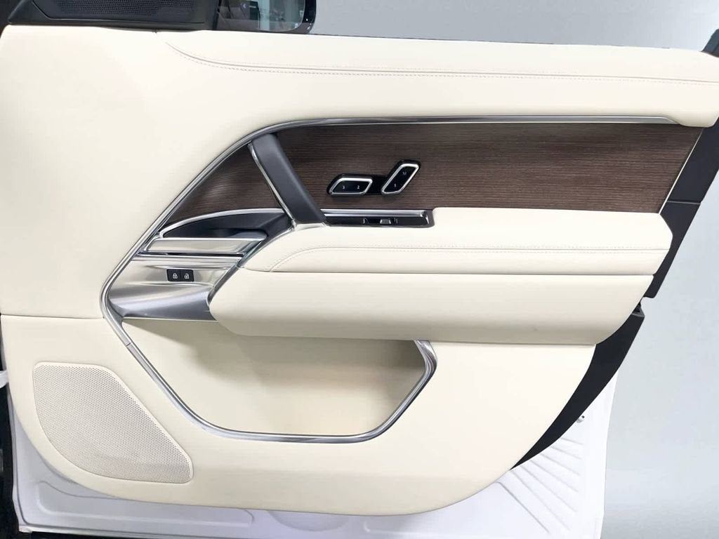 2022 Land Rover Range Rover SE