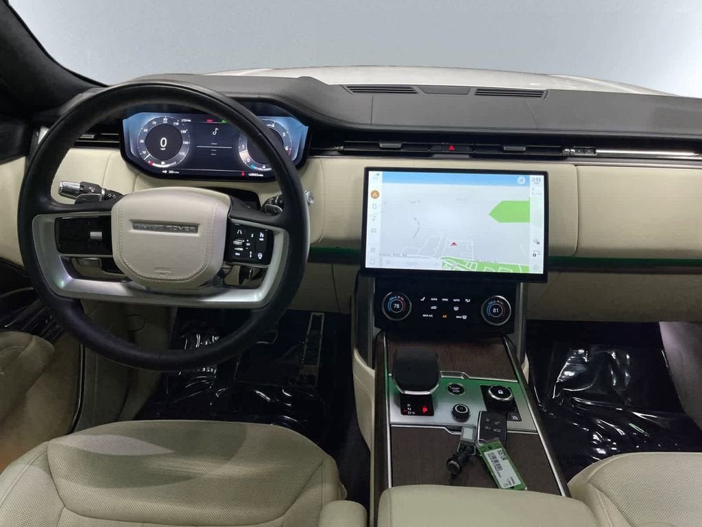2022 Land Rover Range Rover SE
