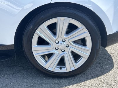 2022 Land Rover Range Rover SE