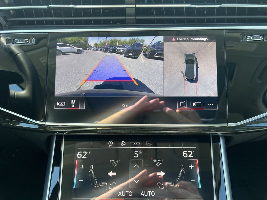 2025 Audi Q7 Premium