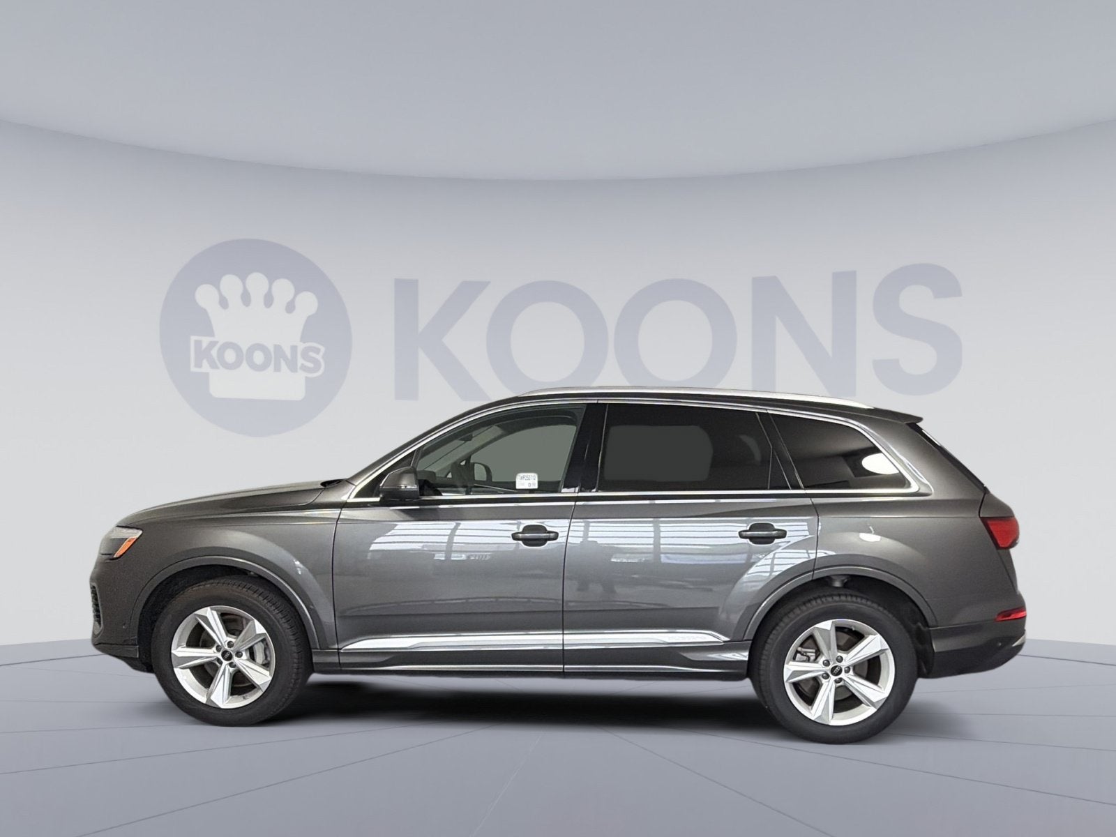 2025 Audi Q7 Premium