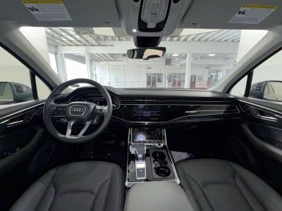 2025 Audi Q7 Premium