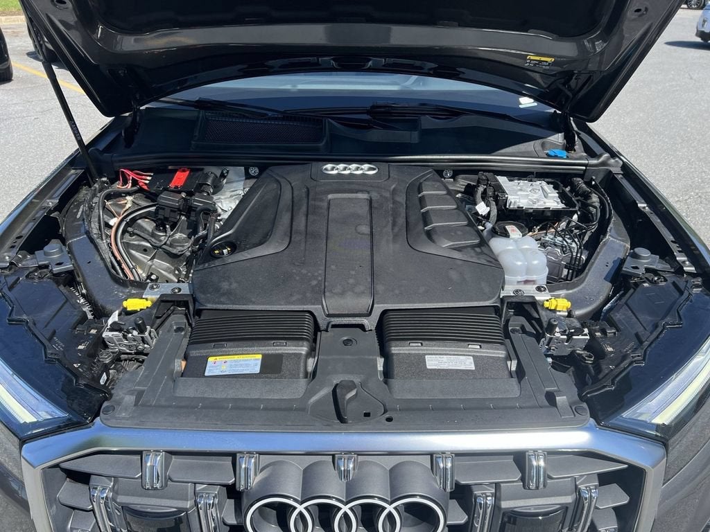 2025 Audi Q7 Premium