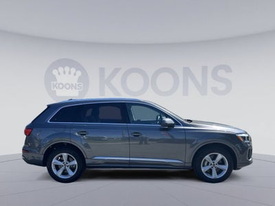 2025 Audi Q7 Premium