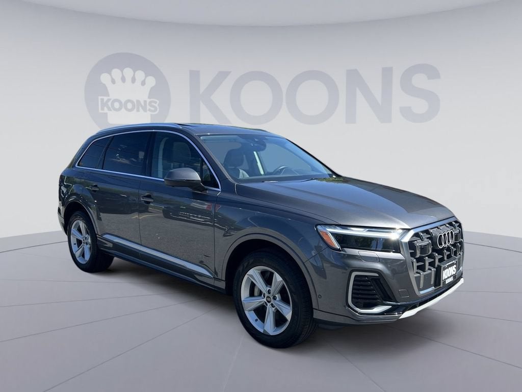 2025 Audi Q7 Premium