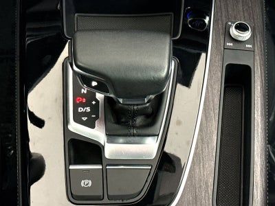 2024 Audi Q5 S line Premium Plus