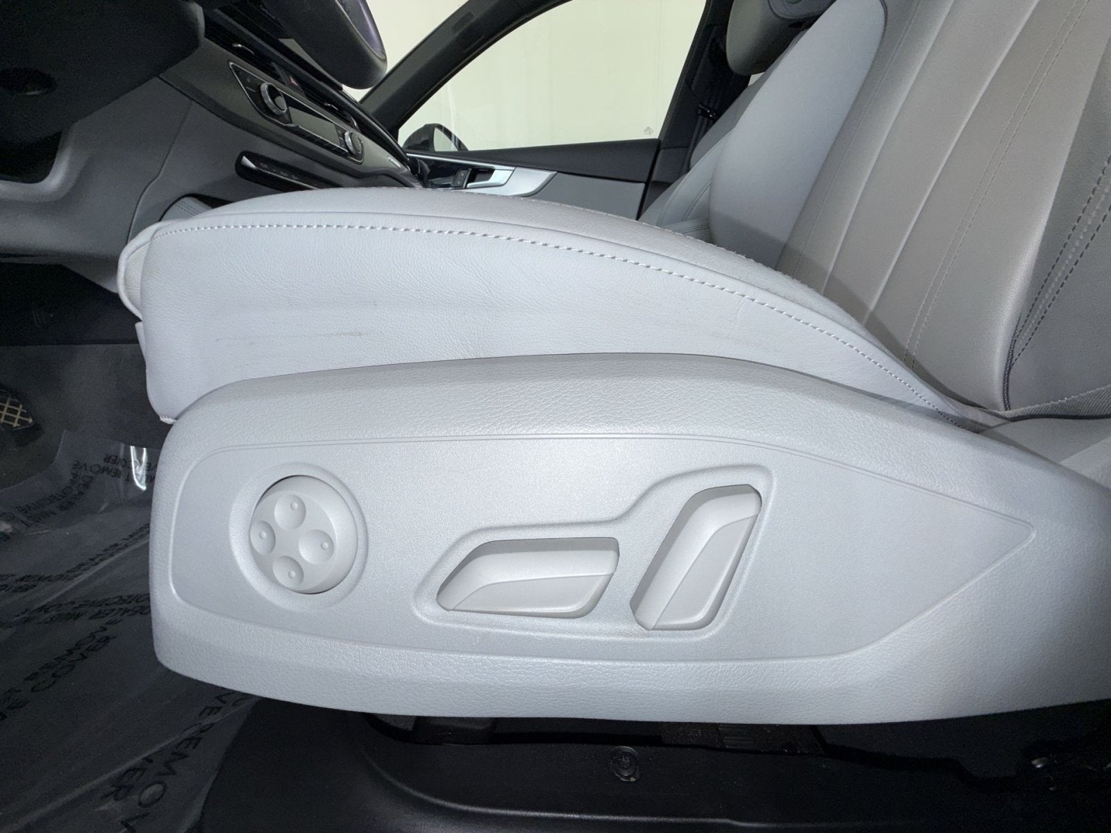2023 Audi A4 Sedan S line Premium Plus