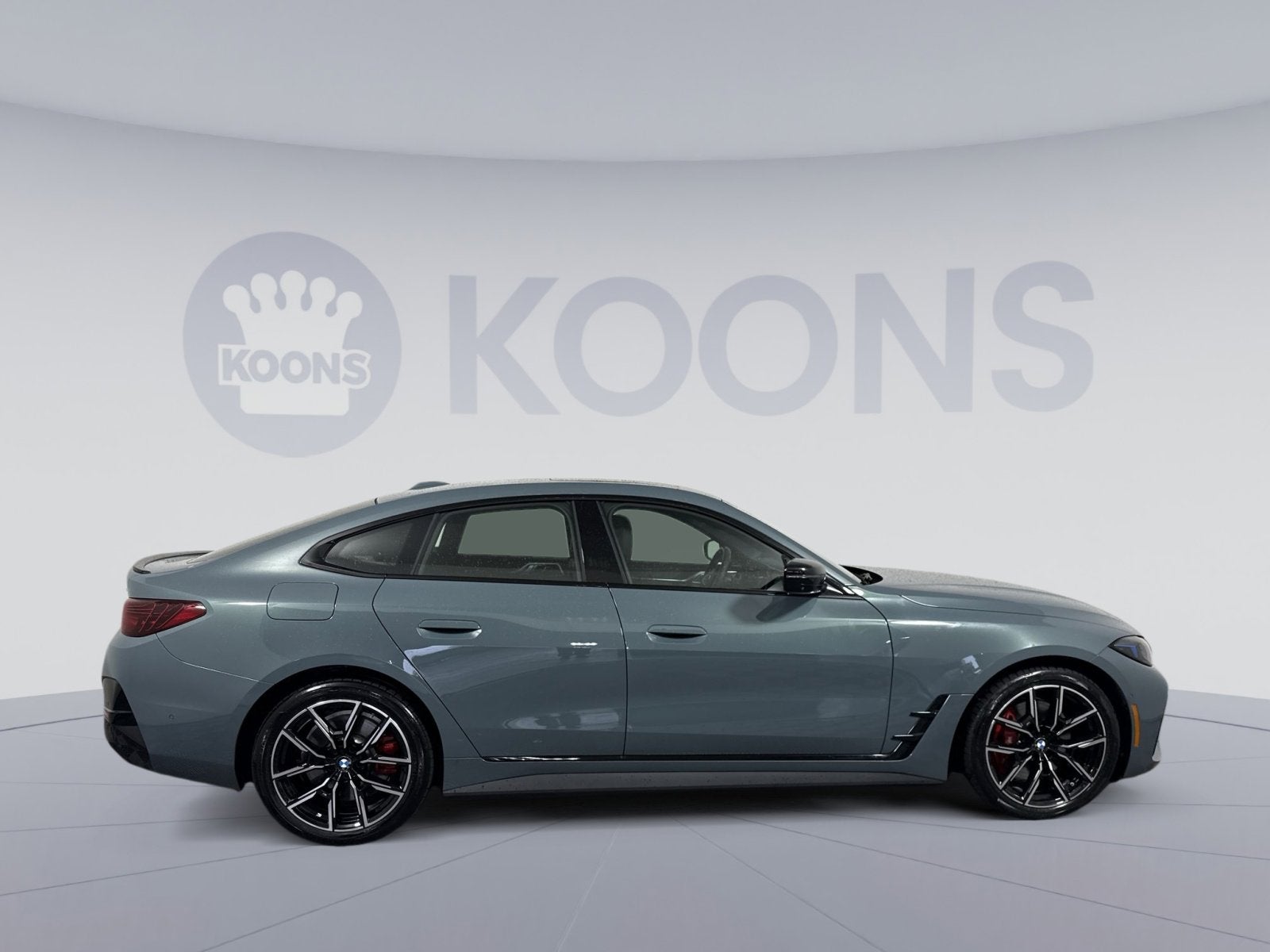 2025 BMW i4 xDrive40