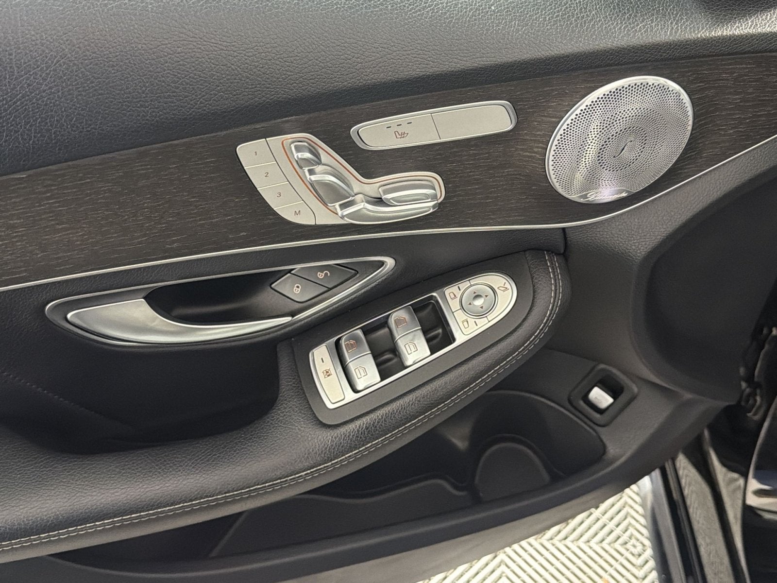 2020 Mercedes-Benz C-Class C 300