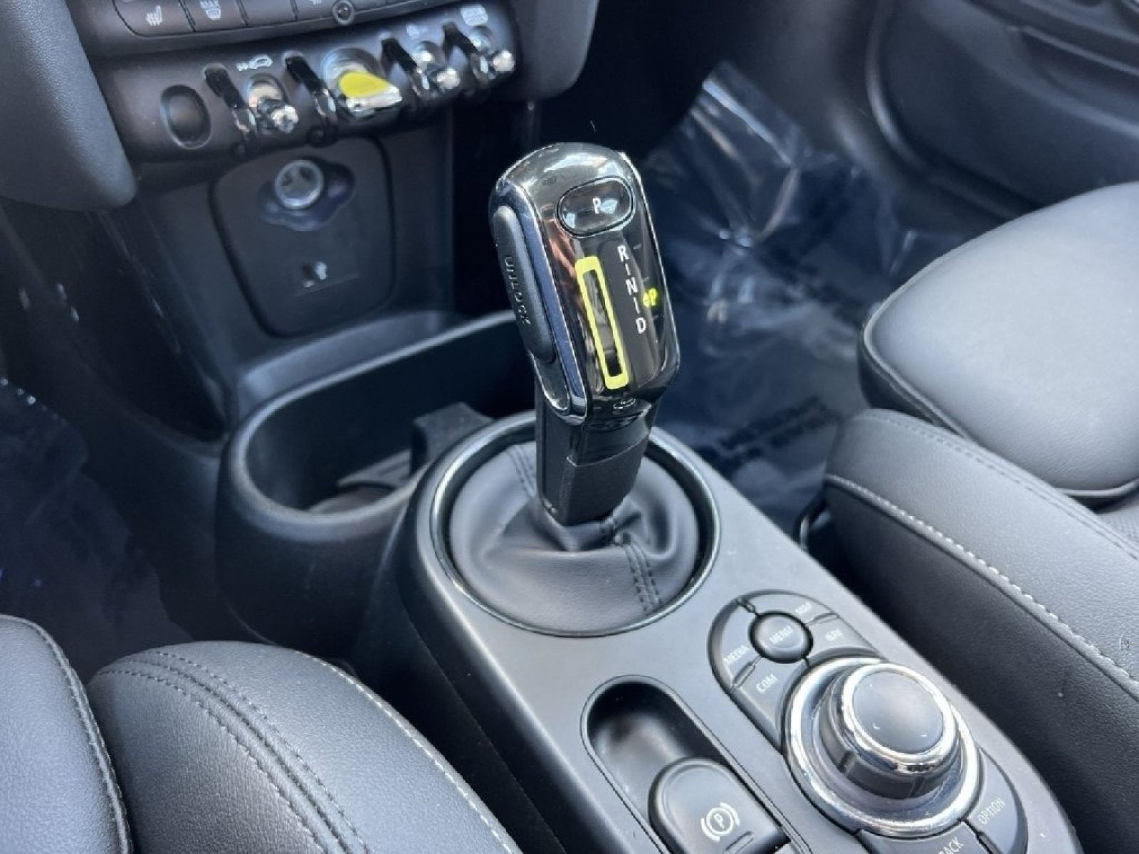 2024 MINI Hardtop 2 Door Cooper SE