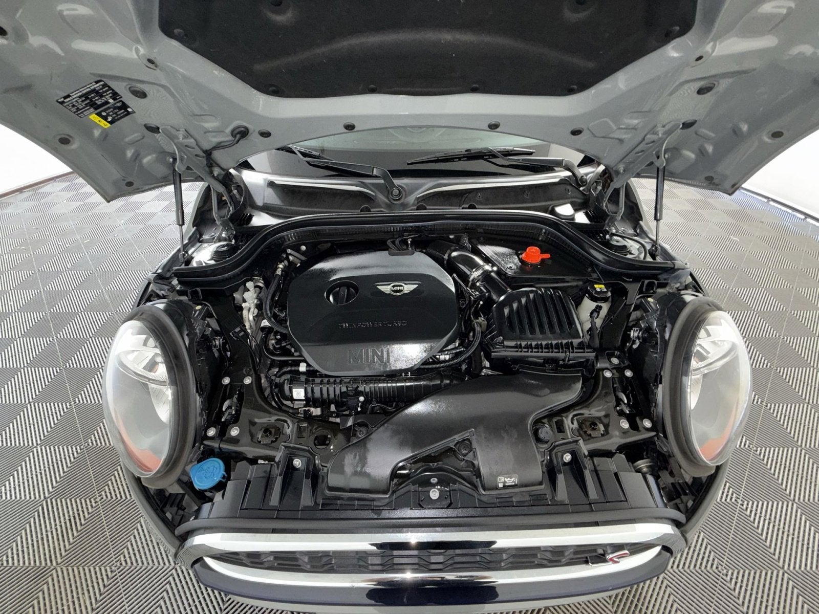 2018 MINI Hardtop 2 Door Cooper S