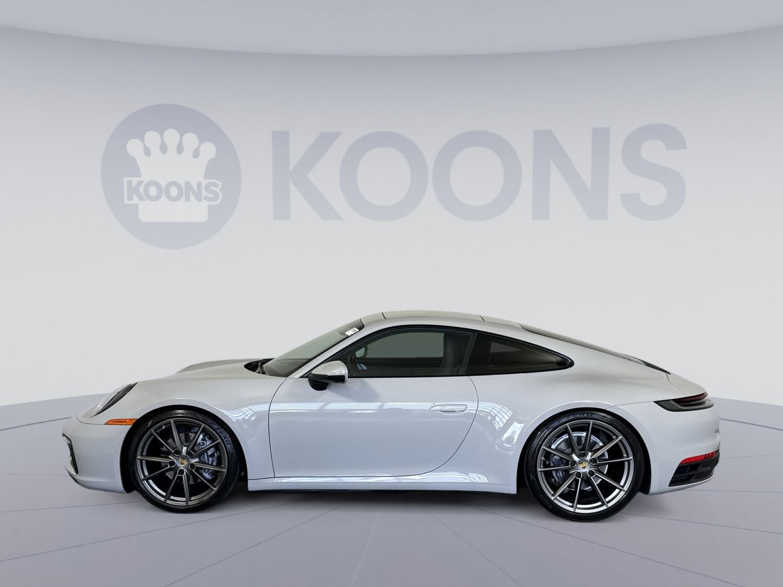 2021 Porsche 911 Carrera
