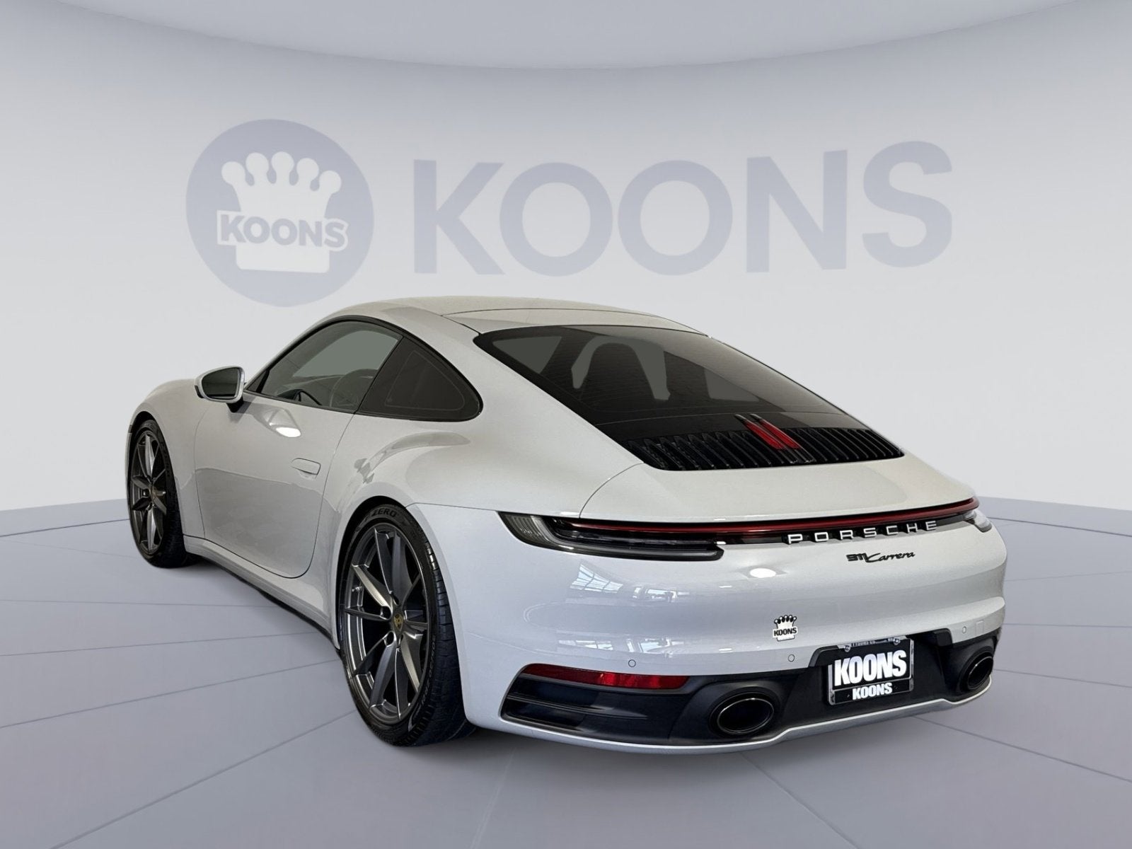 2021 Porsche 911 Carrera